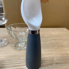 アイスクリームカップ4脚 アイスクリームスクーパーセットの画像