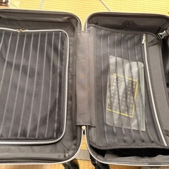 キャリーケース
 の画像