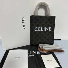 CELINE ミニ バーティカル トリオンフ キャンバス カバ の画像