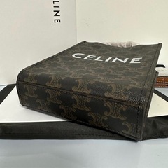 CELINE ミニ バーティカル トリオンフ キャンバス カバ の画像
