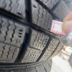 スタッドレスタイヤ 4本セットD-277の画像