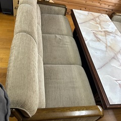 ソファー、テーブル応接セットの画像