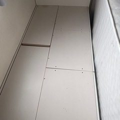 ベッドフレームの画像