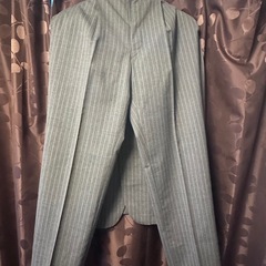 P.S.FA オーダーメイドスーツ　グレーストライプの画像