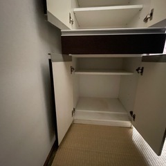 大型収納、棚の画像