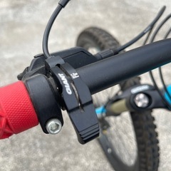 GIANT FATOM1 2018モデルの画像