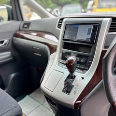 H25 トヨタ ヴェルファイア　２４００CCの画像