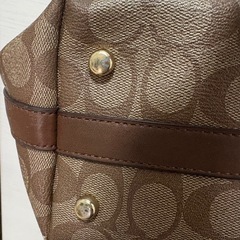 COACHトートバッグの画像