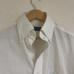 白いシャツ（Sサイズ、長袖）の画像