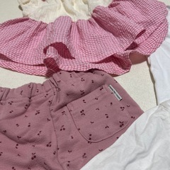 ベビー服　女の子　80前後の画像