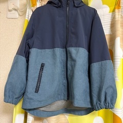 おしゃれ　メイクユアデイ　パーカー　防寒　130の画像