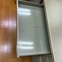 オフィスデスクチェアセットの画像