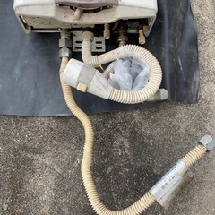 瞬間湯沸かし器の画像