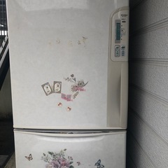 洗濯機と冷蔵庫の画像