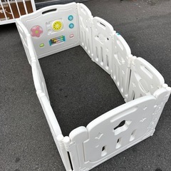 カトージ ベビーベッド ベビーサークルの画像