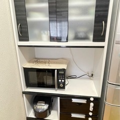【決まりました
】食器棚の画像
