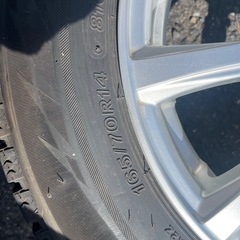 スタッドレスタイヤD-275の画像