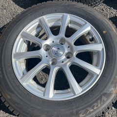 スタッドレスタイヤD-275の画像