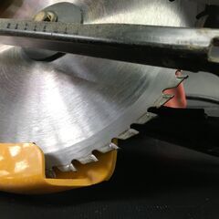 RYOBI/リョウビ 丸ノコ W-1900 動作確認済 外箱/説明書付 電動工具 DIY 25k菊DOの画像