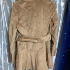 レディースコートの画像