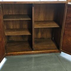 アンティーク家具の画像