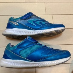 子供靴22センチの画像