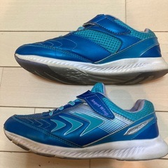 子供靴22センチの画像