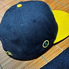 ライオン刺繍 デニム風キャップ ネイビー/NESTA BLANDの画像