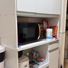 食器棚  キッチンボード ホワイトの画像