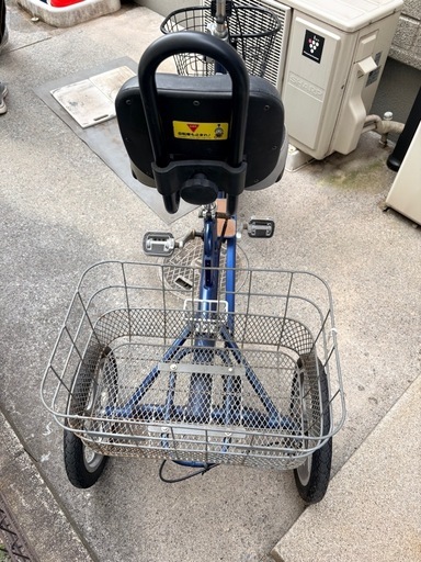 高齢者向け　四輪車　
