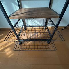 大型レンジ対応◎ヴィンテージ調キッチンラック（Nジュネス）直接引き取り限定の画像