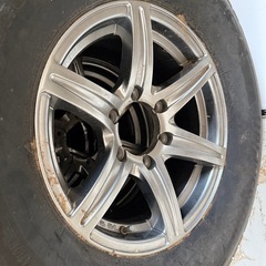 スタッドレスタイヤ　ホイール付