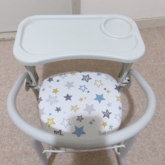 西松屋　ミニチェア＆抗菌テーブルの画像