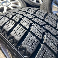 スタッドレス 175/65R14 東北6県無料配送対応‼️爆安‼️最終値下げ‼️②超超超バリ溝❗ 国産 ダンロップ製❗ アルミ付き 国産 タイヤ !!　スタットレス　軽自動車　コンパクトカー 雪 冬 ゆきの画像
