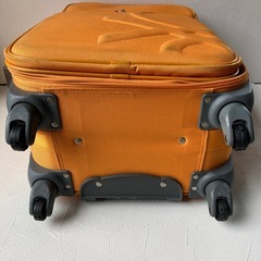 スーツケース
の画像