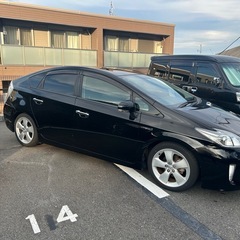 30プリウス後期！値引きあり、引き取り早い人最優先！スタットレスタイヤ付の画像