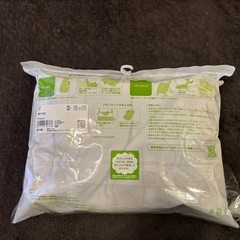 新品・未開封】UNIQLO ライトウォームパデッドの画像