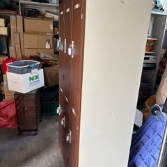 事務キャビネットの画像