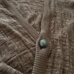 チャイハネ　ポンチョ型茶色のカーディガンの画像