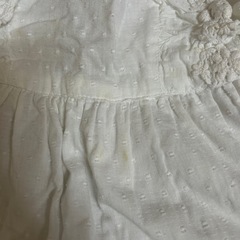 GAP 白いワンピースの画像