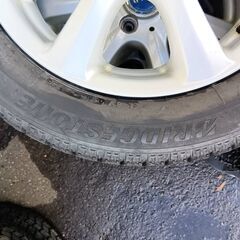 【ホイール付き】ブリヂストン　中古タイヤ４本セットの画像