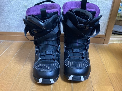 スノーボードブーツサロモン