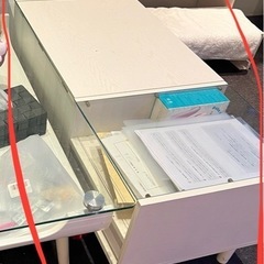 lowya 机  の画像