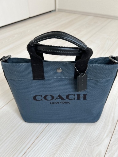 コーチのバッグです。
