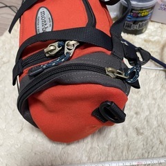 モンベルバッグの画像