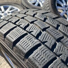 スタッドレス 185/70R14 東北6県無料配送対応‼️爆安‼️最終値下げ‼️②超超超バリ溝❗ 国産ダンロップ ウィンターマックス❗ アルミ付き 国産 タイヤ !!　スタットレスの画像