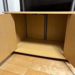 テレビ台の画像
