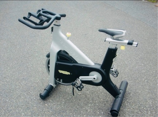 エクササイズバイク