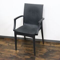 ≪R465ジ≫ STERA/ステラ ガーデンチェア 4脚 まとめ/セット 肘掛け有 ラタン風 イタリア ブラック/黒系 椅子/イス 家具/インテリア 現状品の画像