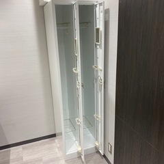 直接引き取り限定！中古美品ロッカー11/12までの画像
